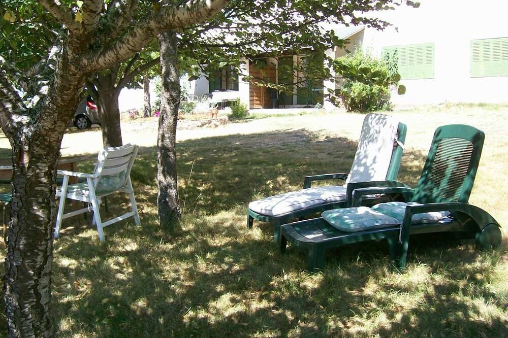 Vacation rentals in Masméjean in Saint-Maurice-de-Ventalon, Cevenas