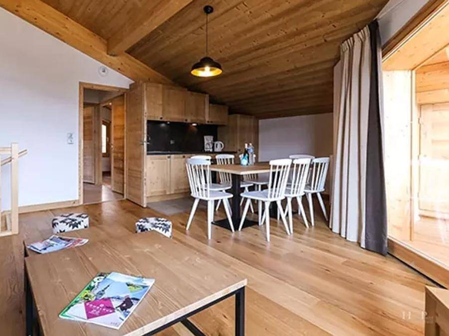 Les Fermes du Mont-Blanc - Terrésens Hôtels et résidences - Appartement 8 personnes - 3 Pieces Cabine 6-8 Personnes Vue Montagne in Combloux, Pays du Mont-Blanc