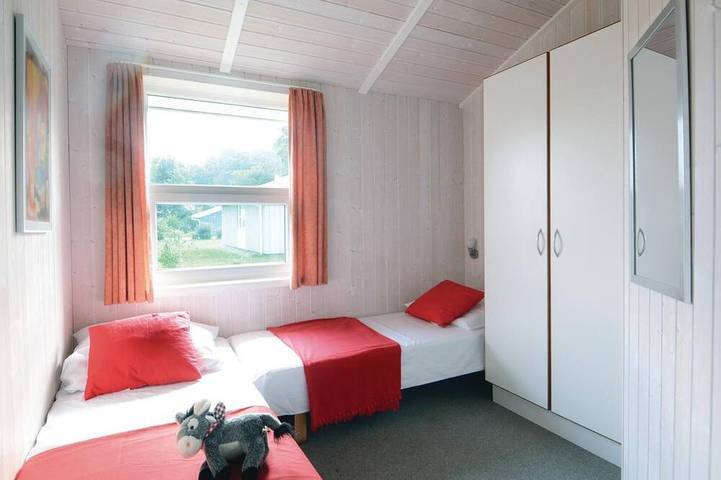 Ferienhaus für 12 Personen, mit Kinderpool und Terrasse sowie Sauna in der Lübeck - 4