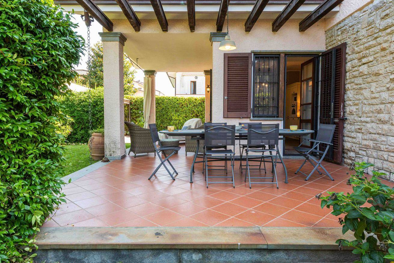 Villa Federica in Forte dei Marmi, Italienische Riviera