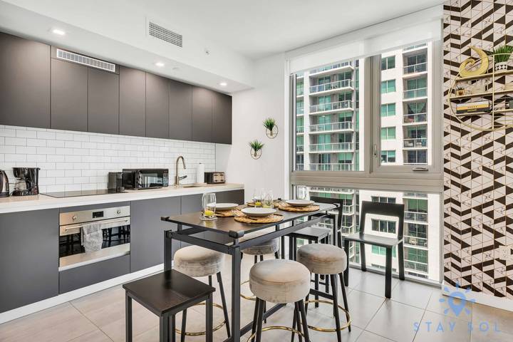 Gîte pour 4 personnes, avec piscine et balcon, adapté aux familles à Miami - 2