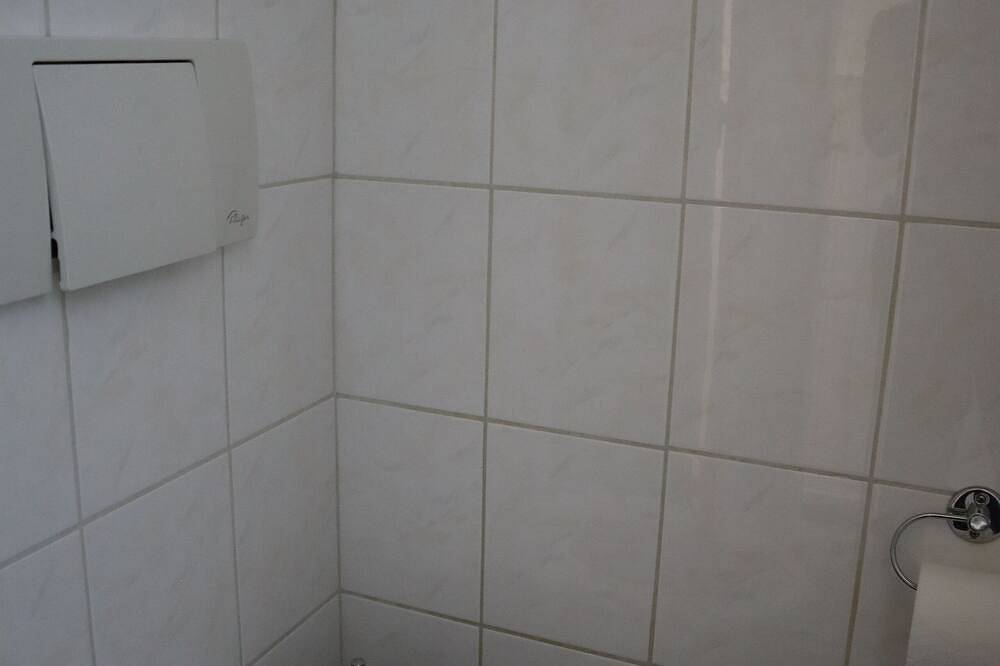 Geheel appartement, Kamer 15, Den Bosch in 's-Hertogenbosch, Noord-Brabant