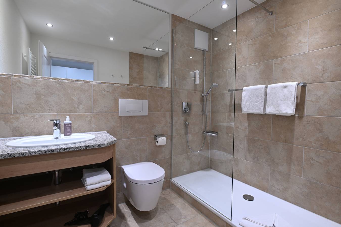 Ganze Ferienwohnung, 1-Raum Ferienapartment in Oberstdorf, Bayerisch Schwaben