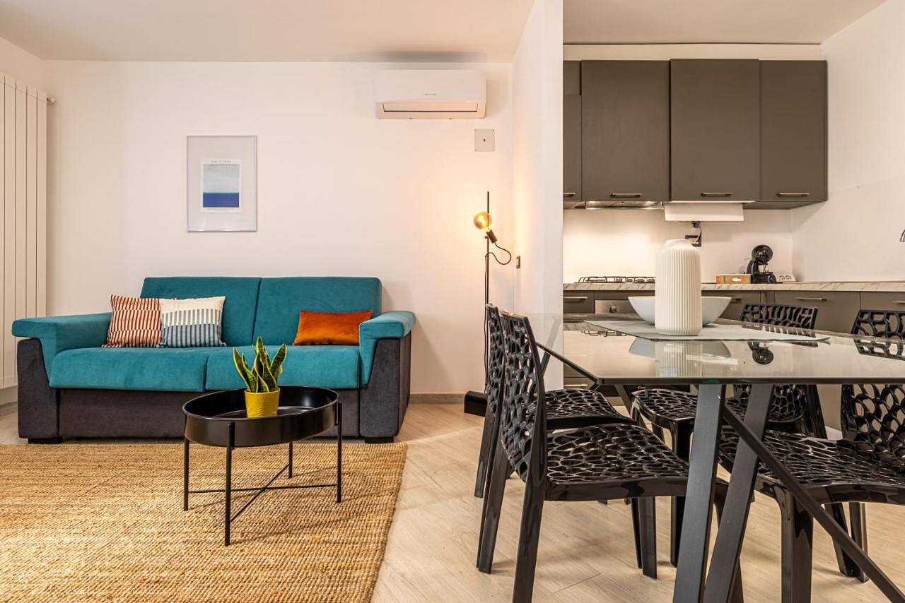 Ganze Wohnung, Cà De La Mari - Relax e Privacy sul Lago in Porto Ceresio, Luganer See (Lombardei)