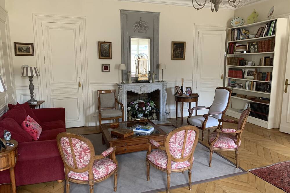 Gîte pour 2 Personnes dans Versailles, Yvelines