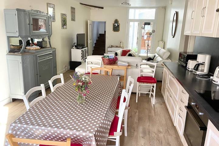 Location de vacances pour 8 personnes, avec Terrasse à Loches
