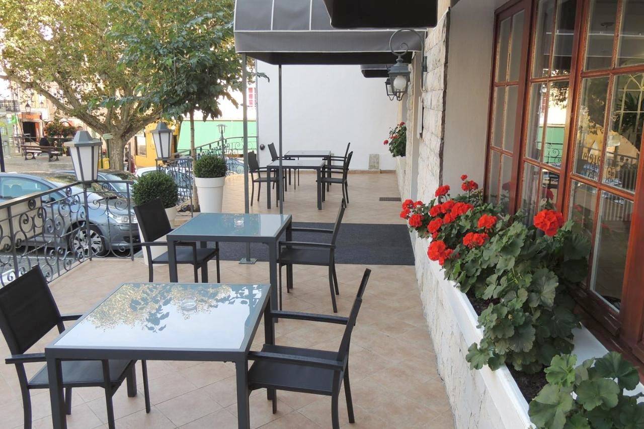 Hôtel Le Tivoli Théopolis in Sisteron, Région de Forcalquier