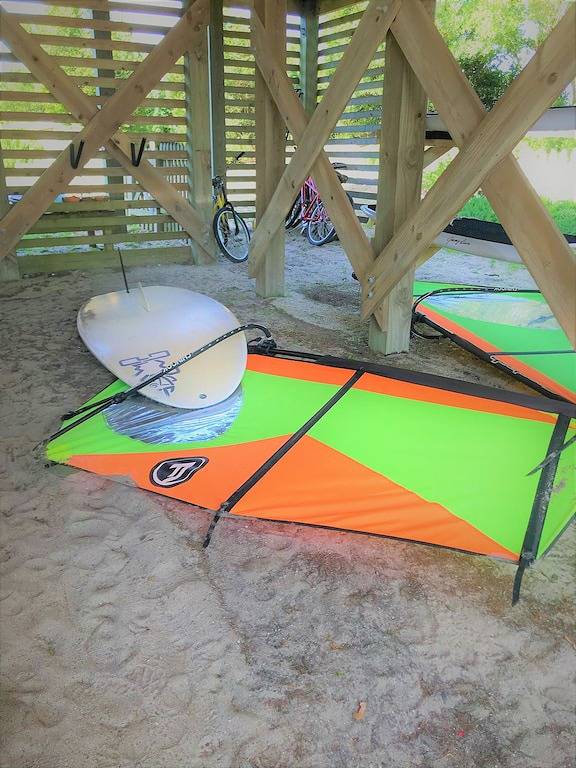 Soundfront! Neue Vermietung Privater Strand. Ruhiger Kurzurlaub auf den Outer Banks. in Avon (NC), Pamlico Sound