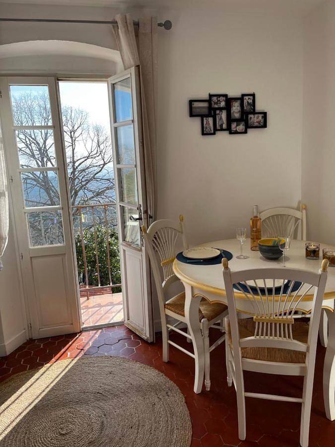 Gîte pour 2 personnes, avec balcon à Tourtour - 3