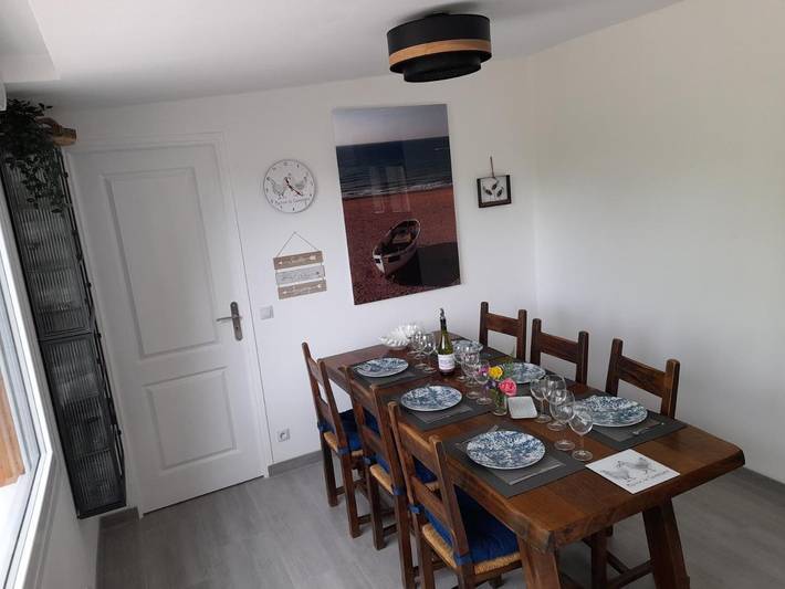 Location de vacances pour 6 personnes, avec vue et jardin, animaux acceptés à Plouigneau - 3