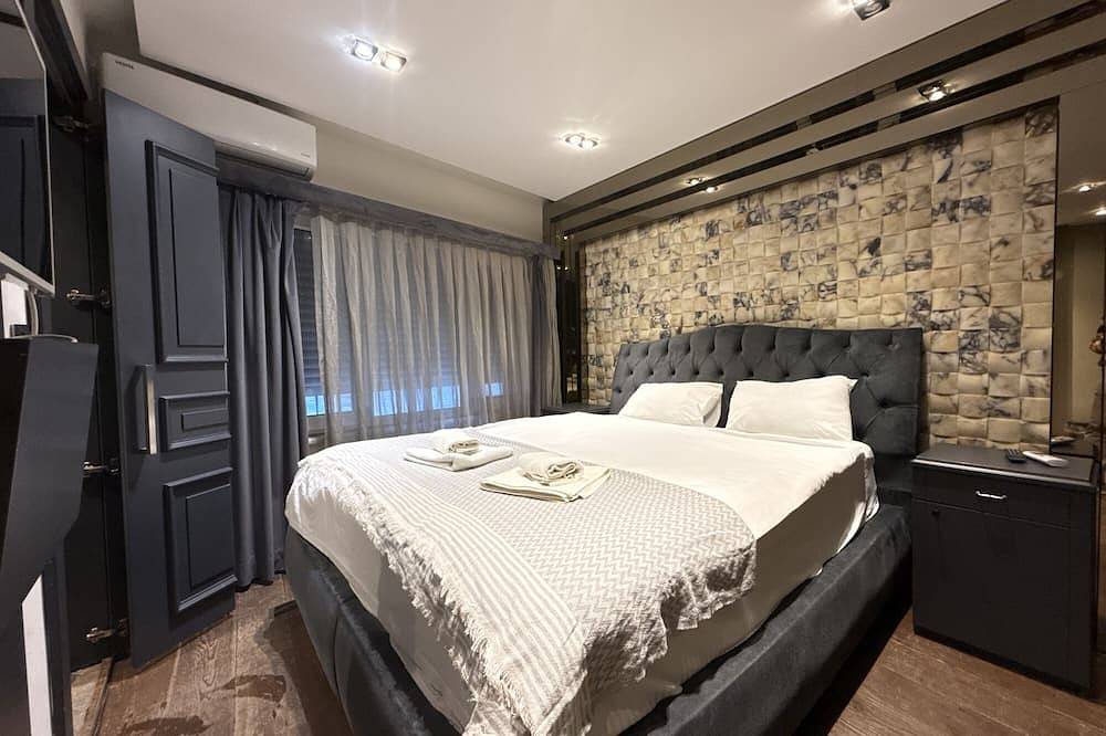 Panoramic Bosphorus View Terrace Flat in Istanbul, Marmara region