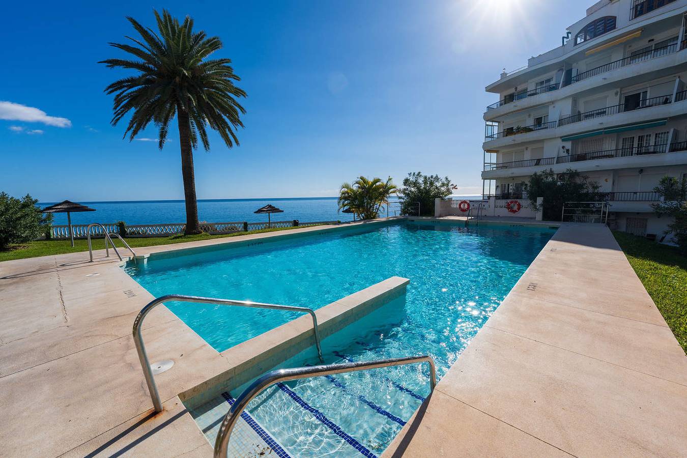 Entire apartment, Acapulco Playa 302 in Nerja Centre, Nerja