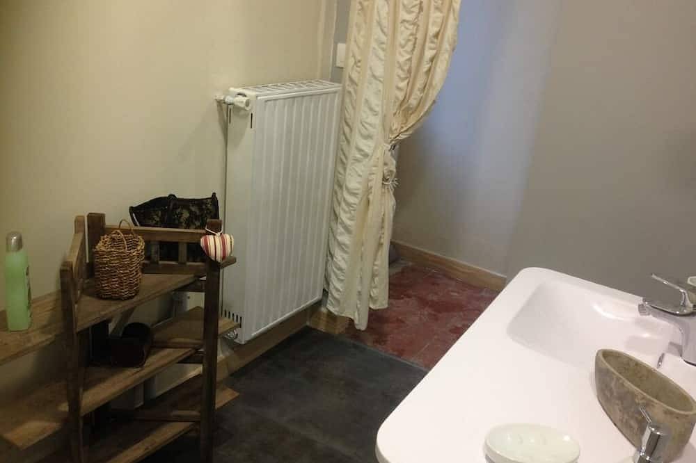 Maison entière en ville,  animaux acceptés in Caudry, Département Nord