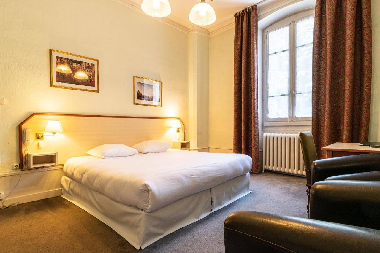 Standard Double Room in Aix-les-Bains, Région de Chambéry