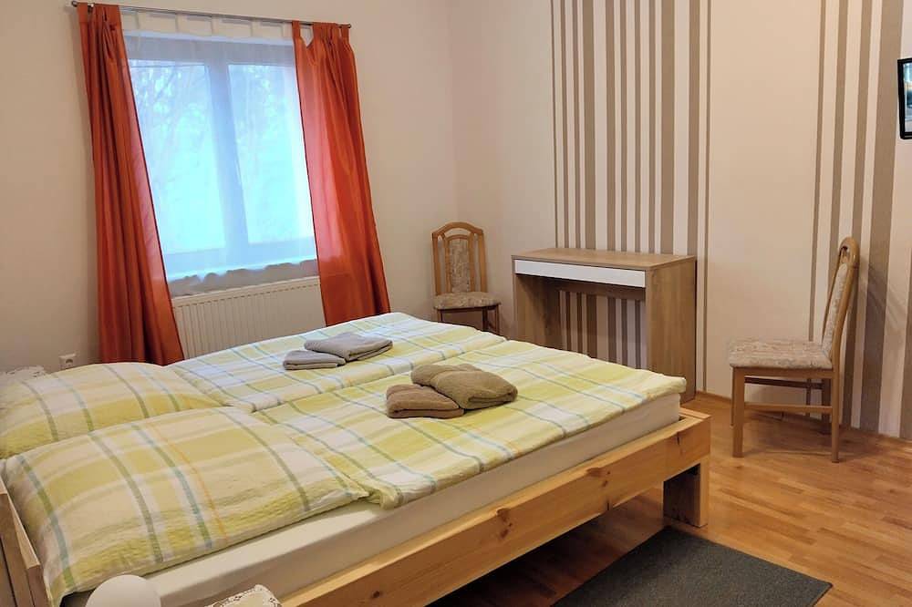 Ganze Wohnung, Ferienwohnung in einer vom Wein- und Obstbau geprägten Gegend in Dölzschen, Dresden