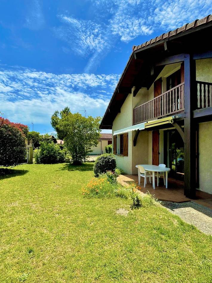 Gîte pour 10 personnes, avec terrasse et jardin dans les Landes - 3