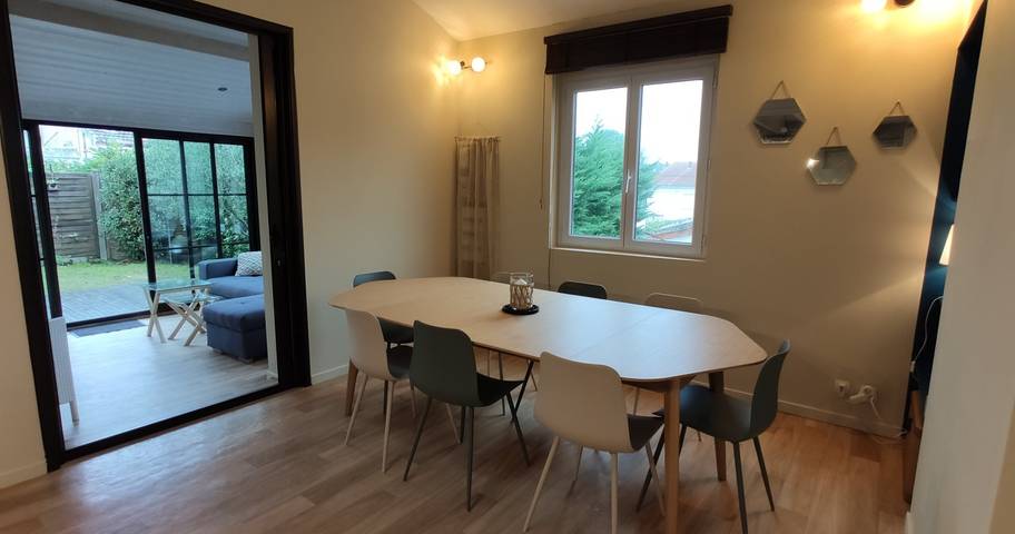 Gîte pour 8 personnes, avec jardin et terrasse en Loire-Atlantique - 2