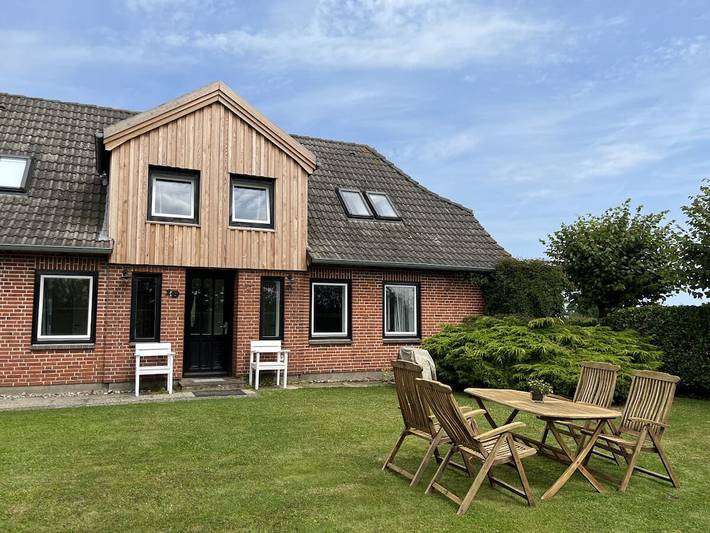 Ferienhaus für 4 Personen, mit Garten