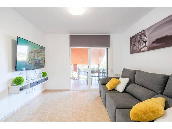 Villa pour 8 personnes, avec Balcon et Terrasse ainsi que Jardin et Piscine à Tarragone - 4