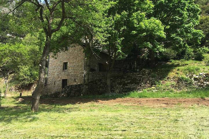 Casa rural para 2 personas, con terraza y jardín - 1