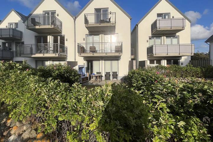 Ferienwohnung für 2 Personen, mit Terrasse und Pool sowie Garten in Rantum