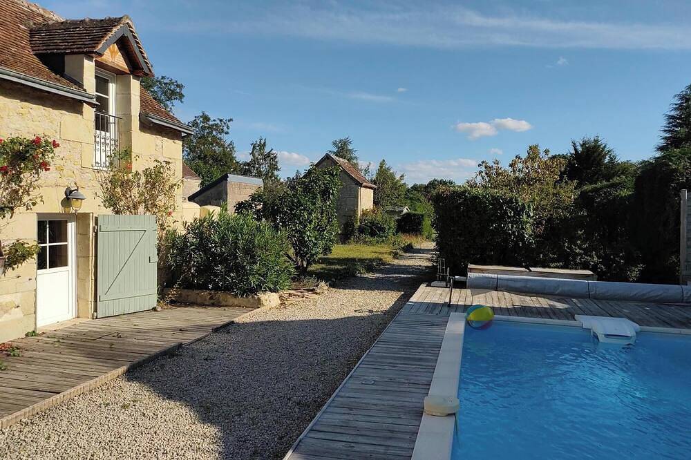 House In The Heart Of The Chateaux Of The Loire Valley in La Chapelle-aux-Naux, Valle del Loira