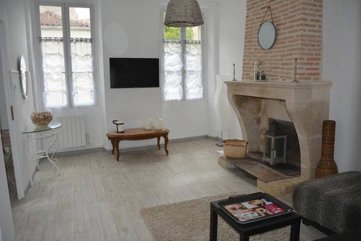 Location de vacances pour 6 personnes, avec terrasse, animaux acceptés à Lesparre-Médoc - 3