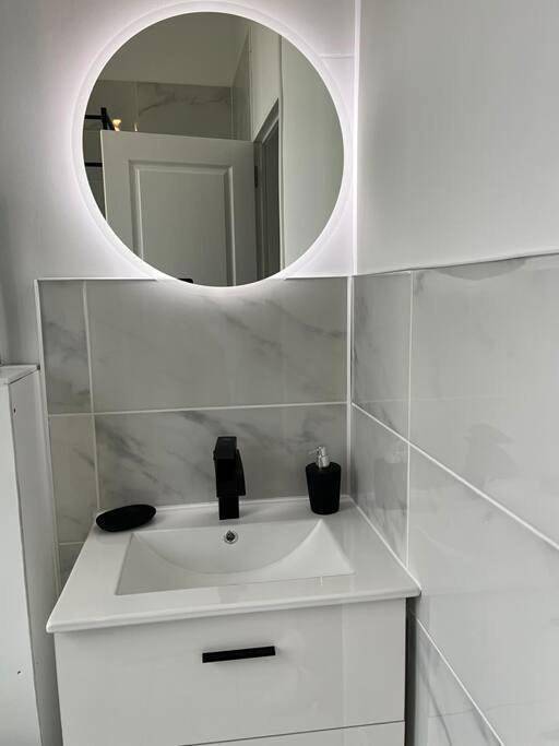 Appartement entier, One-Bedroom Apartment in Les Andelys, Région de Les Andelys