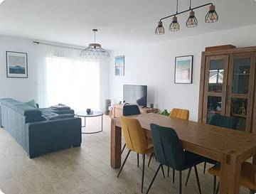 Gîte pour 6 personnes, avec jardin et terrasse à Belin-Béliet