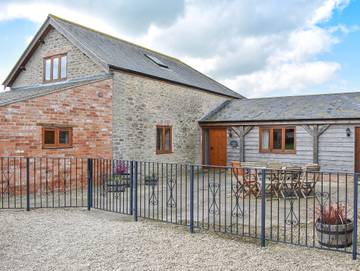 Cottage for 8 People in Dorset, South West England, Photo 1