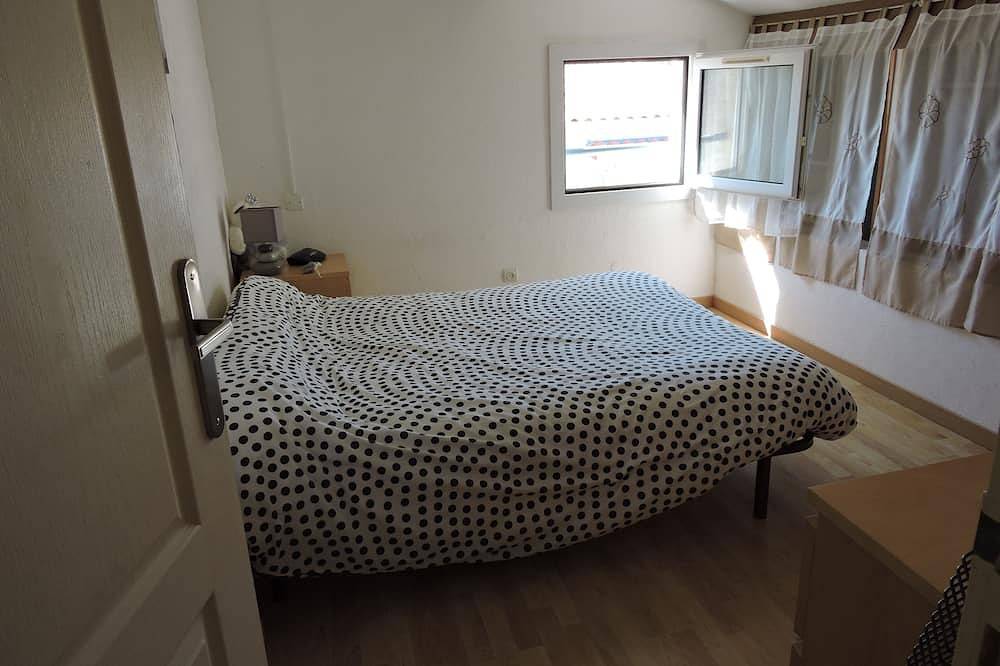 Pleasant house in quiet and secure residence with swimming pool in Vic La Gardiole in Vic-la-Gardiole, Côte d'Améthyste
