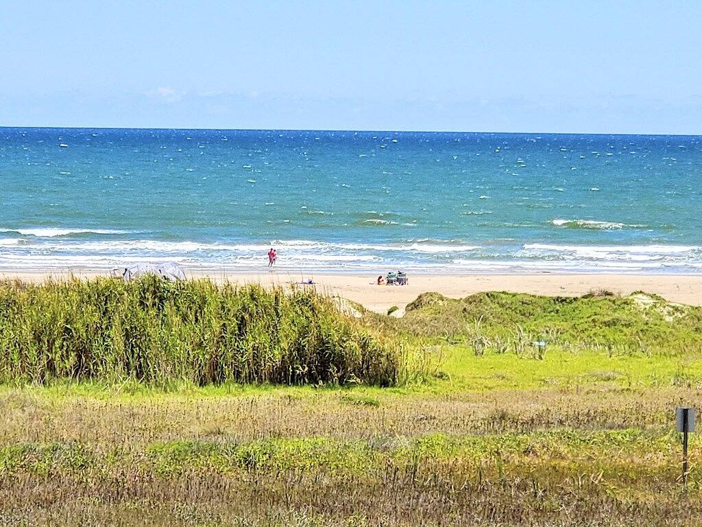 Perfect Beachfront Getaway - Haus am Strand mit 4/4 Schlafzimmern (3 Kingsize-Betten) in Galveston Island, Galveston