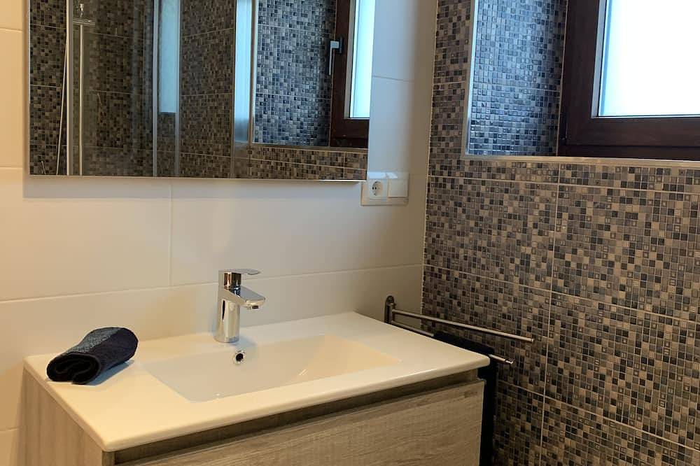 Cortijo Airen, New in the rental! Recently renovated holiday home in the campo in Cómpeta, Málaga Province