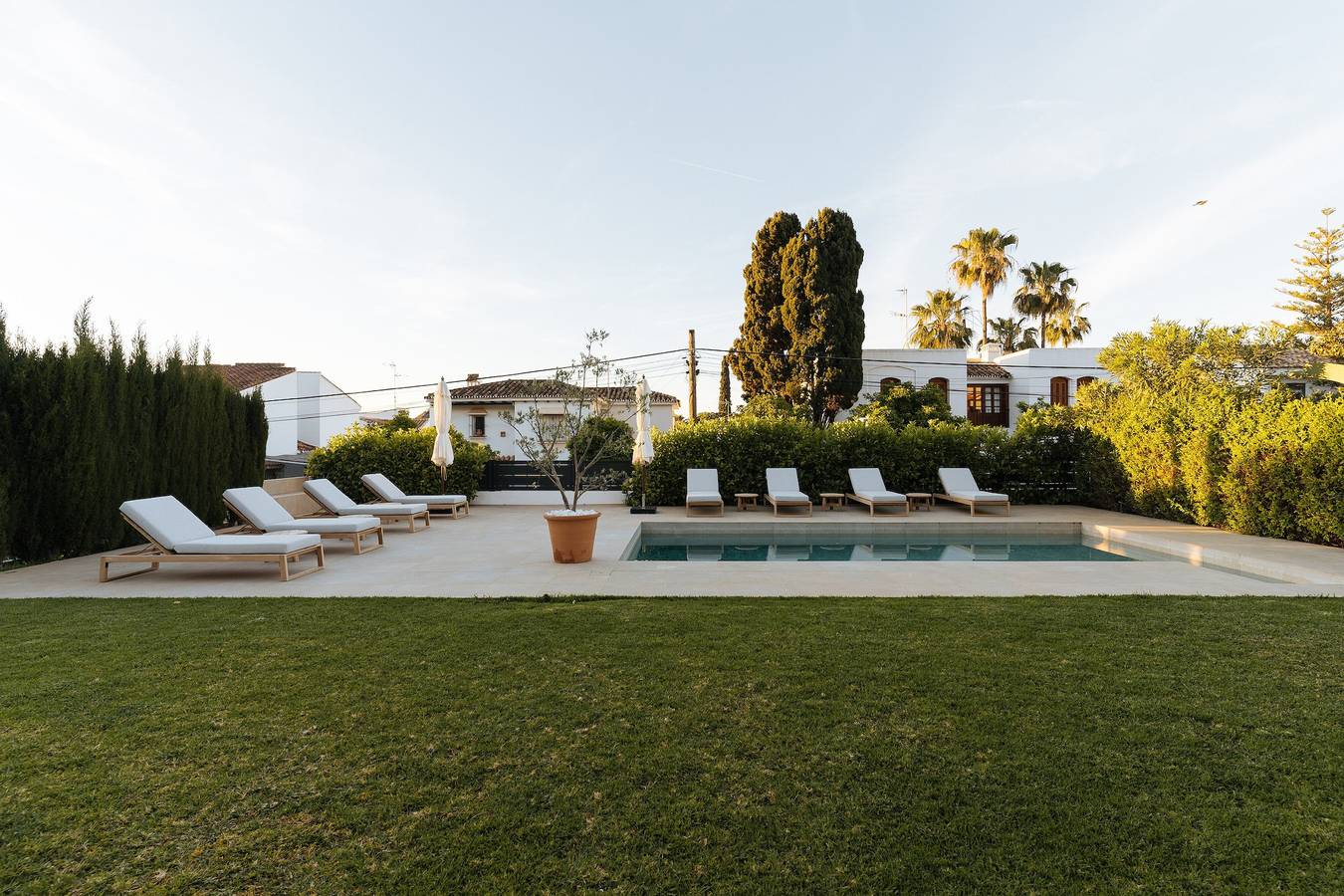 Villa 'Casa Limon Marbella' met privé zwembad, wifi en airconditioning in Marbella Centre, Marbella