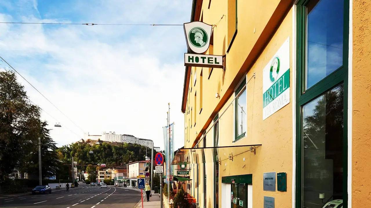 Ganze Ferienwohnung, Ferienwohnung für 2 Personen (67 m²) in Salzburg in Salzburg, DMO Demo Region_1