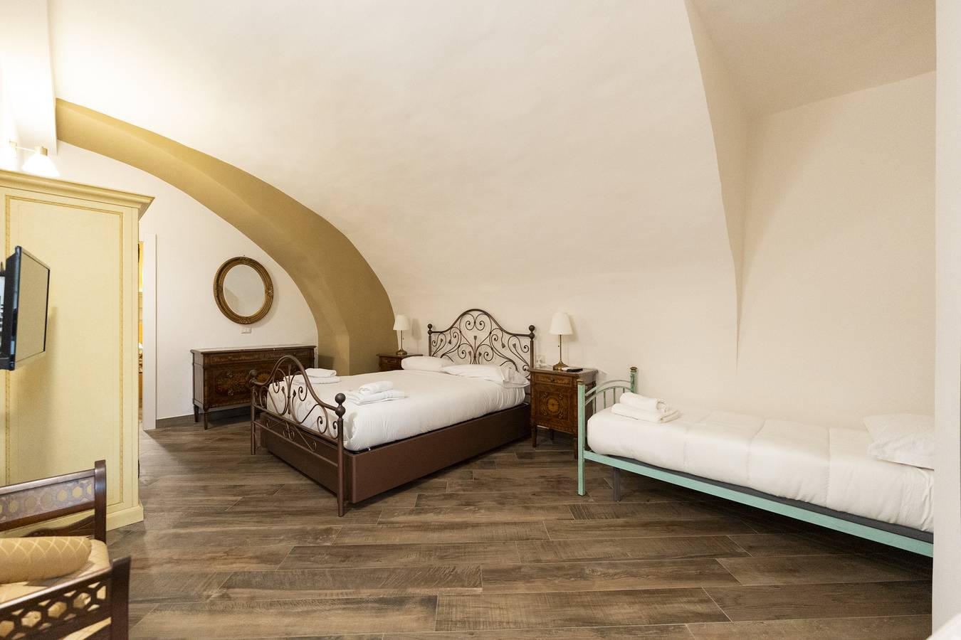 Plebiscito Rooms - Camera 3 in Napels, Provincie Naples