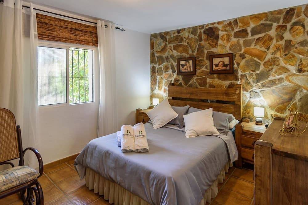Casa Rural la Sacri Guaro by Ruralidays in Guaro, Sierra de las Nieves