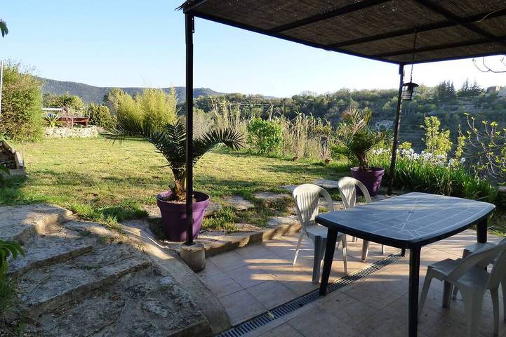 Gîte pour 4 personnes, avec jardin et terrasse, animaux acceptés - 1