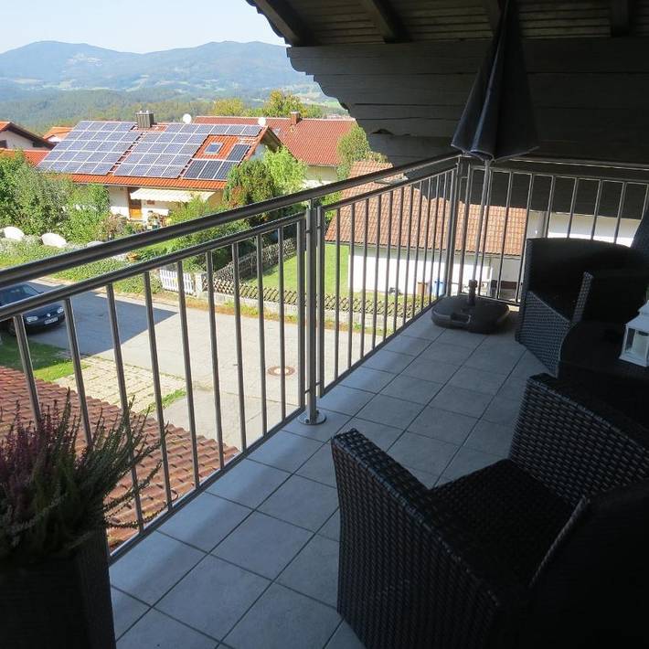 Ferienwohnung für 3 Personen, mit Ausblick und Balkon in Thurmansbang - 2