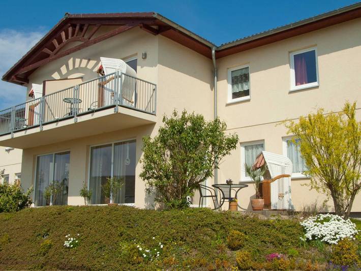 Ganze Ferienwohnung, Strandkorbhaus 2 zum Strand 150 m ruhige Lage - Strandkorbhaus  2 zum Strand 150 m ruhige Lage in Göhren, Rügen