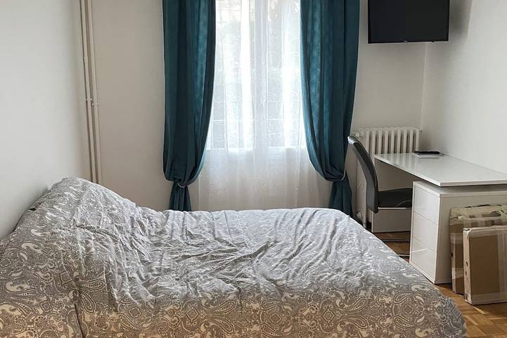 Gîte pour 9 personnes à Saint-Ouen-l'Aumône - 2