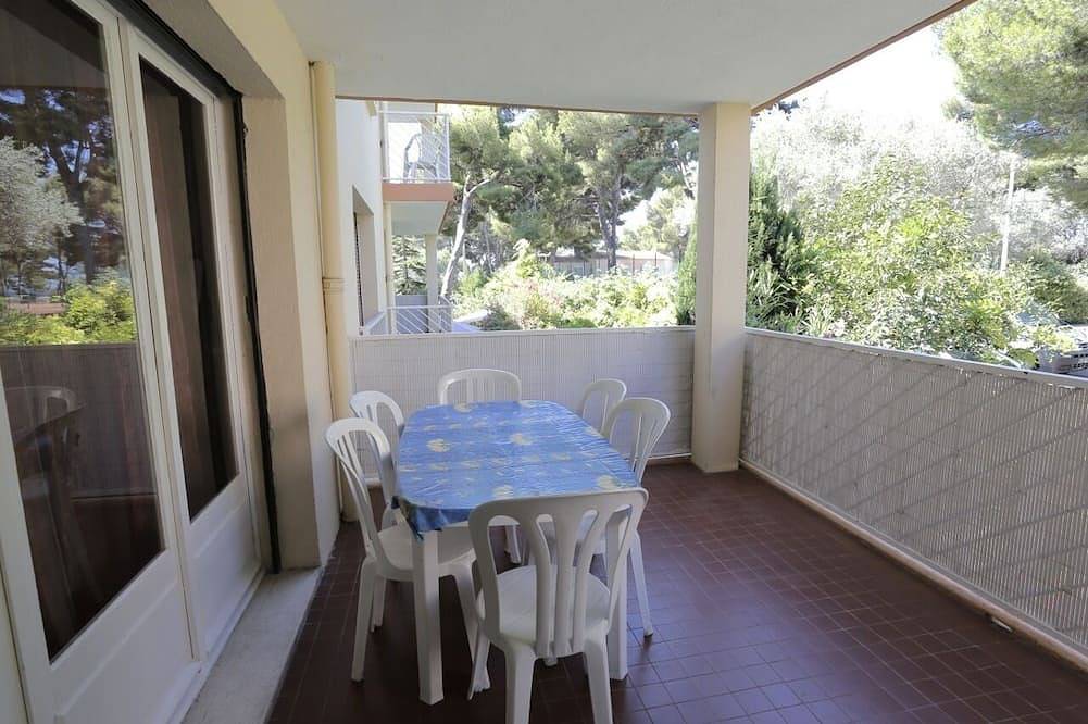 Appartement entier, Appartement F3 Sanary-sur-mer in Sanary-sur-Mer, Côte méditerranéenne (France)