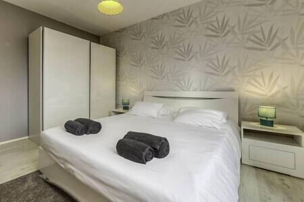 Entire apartment, Appartement Les Oiseaux Thionville in Thionville, Moselle