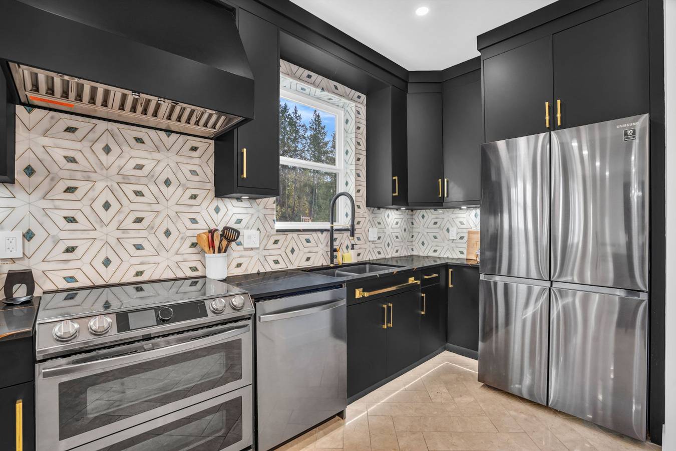 The Alder House in Roberts Creek in Sunshine Coast Regional District