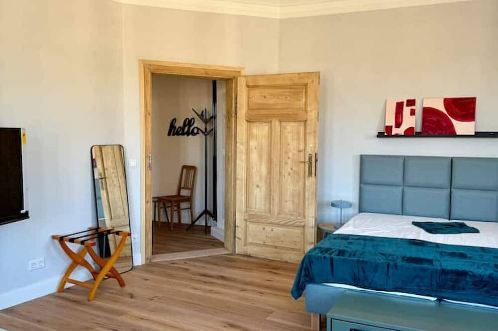 Ganze Wohnung, Zentrale Businesswohnung für 4 in Fürth, Franken