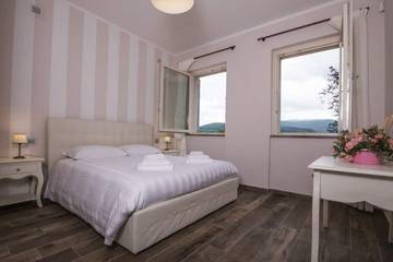 Villa per 12 Persone in Poppi, Casentino, Foto 3