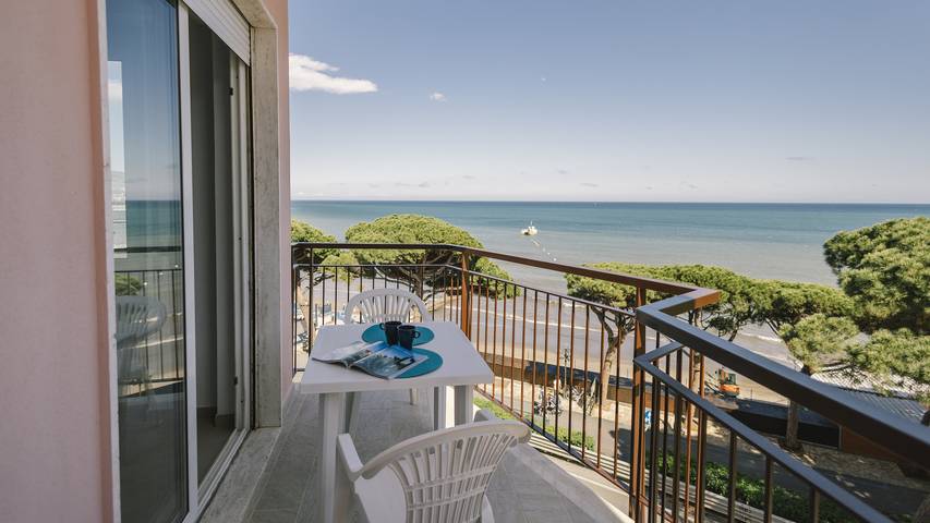 Appartamento vacanze per 4 persone, con Balcone e Terrazza nonché Panorama in 