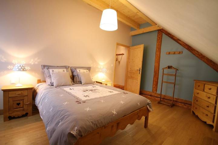 Gîte pour 6 personnes, avec balcon à Albiez-Montrond - 4