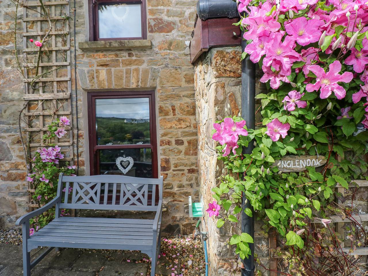 Inglenook Cottage in Broad Haven, Pembrokeshire