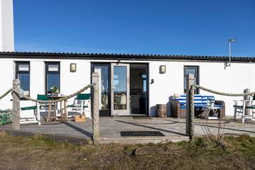 Villa for 2 Guests in Barrow-in-Furness, England, Picture 4